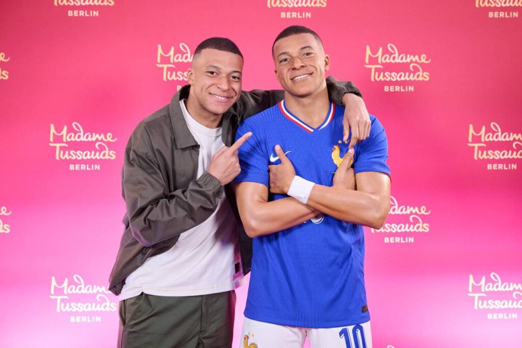 Mbappé está sem clube desde que anunciou sua saída do PSG. Foto: Reprodução/X