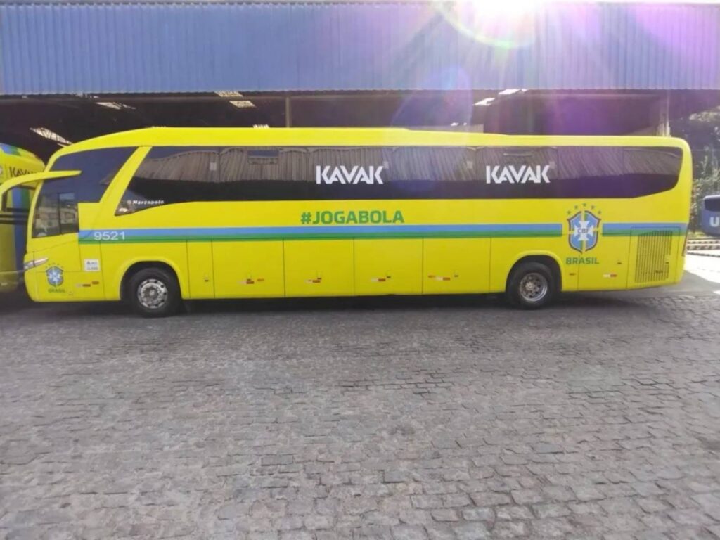 O último ônibus apresentado pela CBF foi o de 2022. Foto: Divulgação/CBF