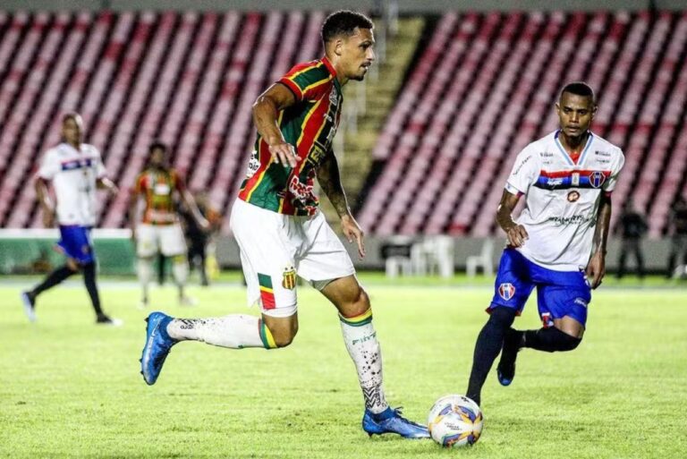 <p>Sampaio Corrêa e Maranhão se enfrentam na final do Maranhense (Foto: Ronald Felipe/SCFC)</p>
