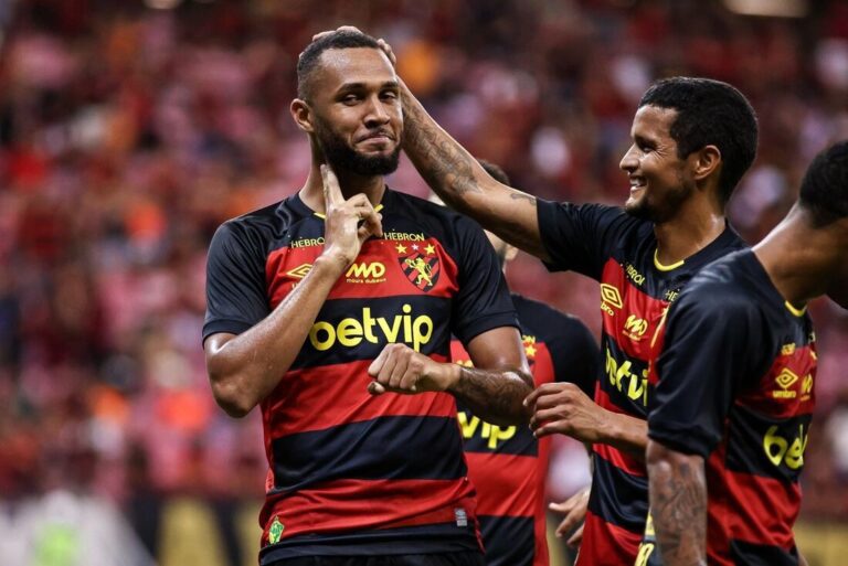 <p>Pela Série B, Sport x Avaí terá transmissão do Sportv e Premiere.</p>