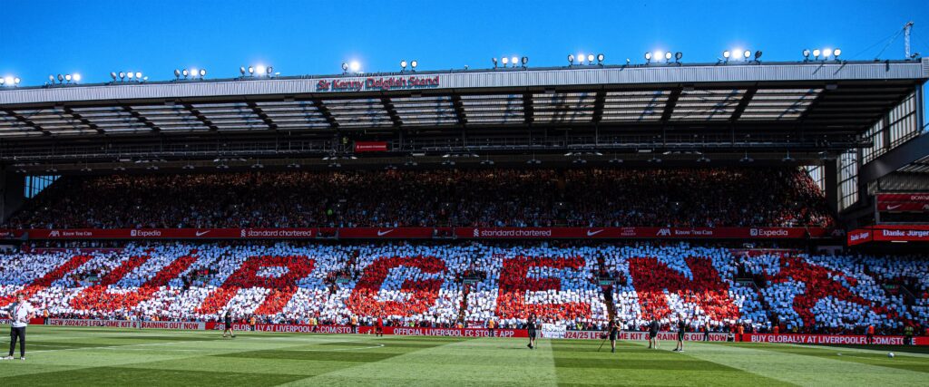 Mosaico da torcida do Liverpool