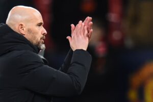 Erik ten Hag, treinador do Manchester United (Foto: Peter Powell/AFP)