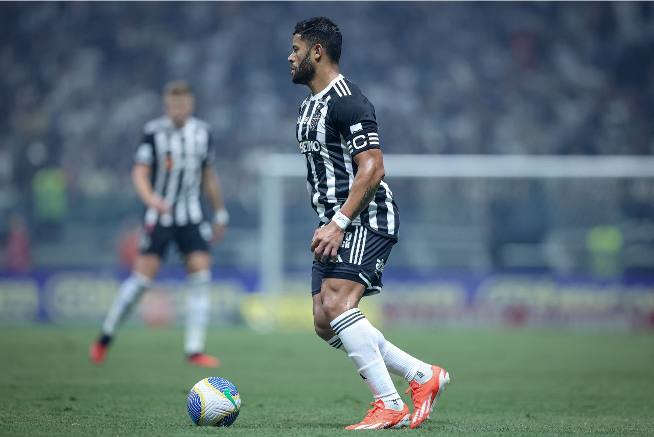 Hulk em campo pelo Atlético-MG