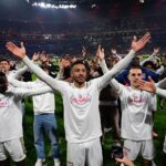 Lyon festejou retorno à final da Copa da França (Foto: Olivier Chassignole/AFP)