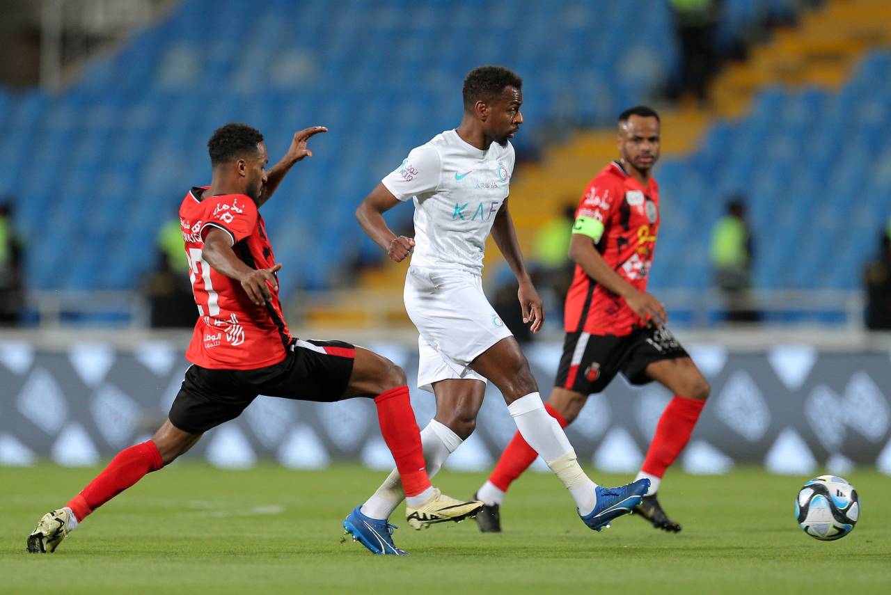 Al-Nassr e Al-Riyahd empataram em 2x2. Foto: Reprodução/X