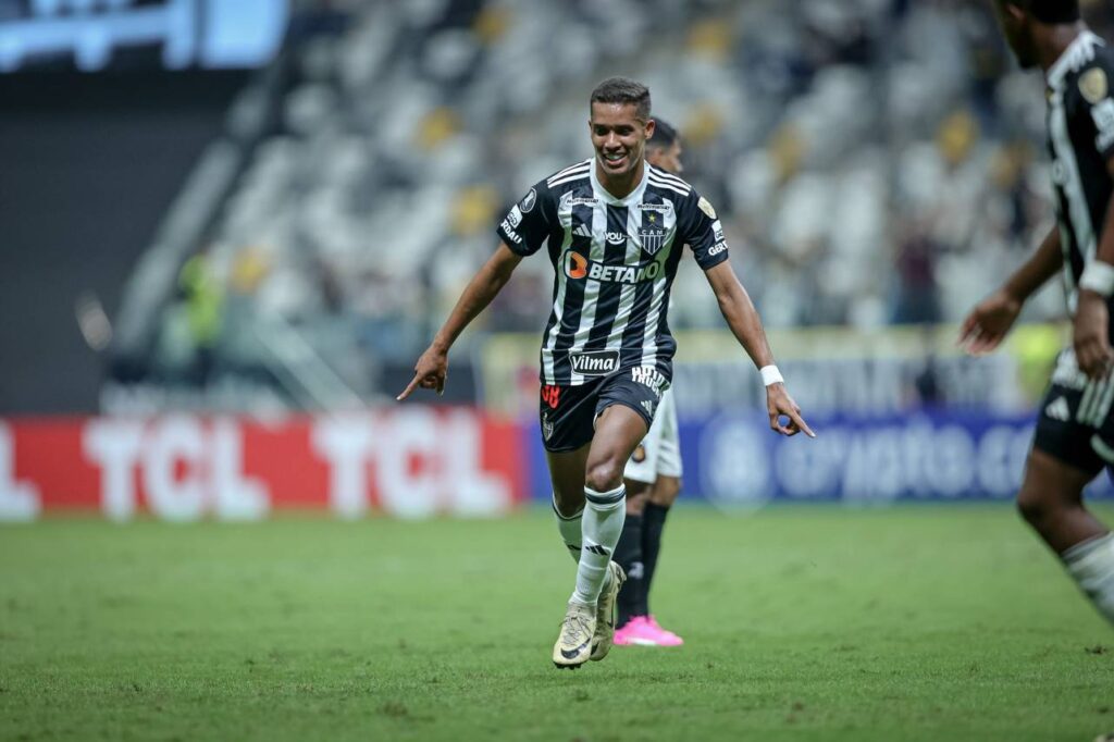Pedrinho comemorando o primeiro gol pelo Atlético-MG. Foto: Pedro Souza/Atlético