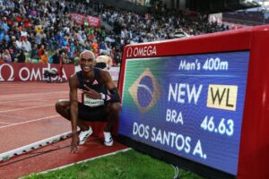 Velocista Alison dos Santos em prova do Diamond League 2024