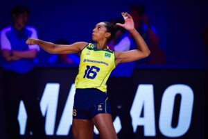 Oposta Kisy Nascimento em jogo entre Brasil e Países Baixos na VNL 2024