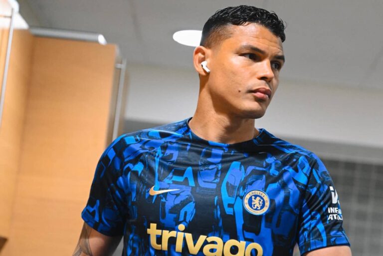 <p>Thiago Silva será apresentado na sexta-feira (3). Foto: Reprodução/Facebook</p>
