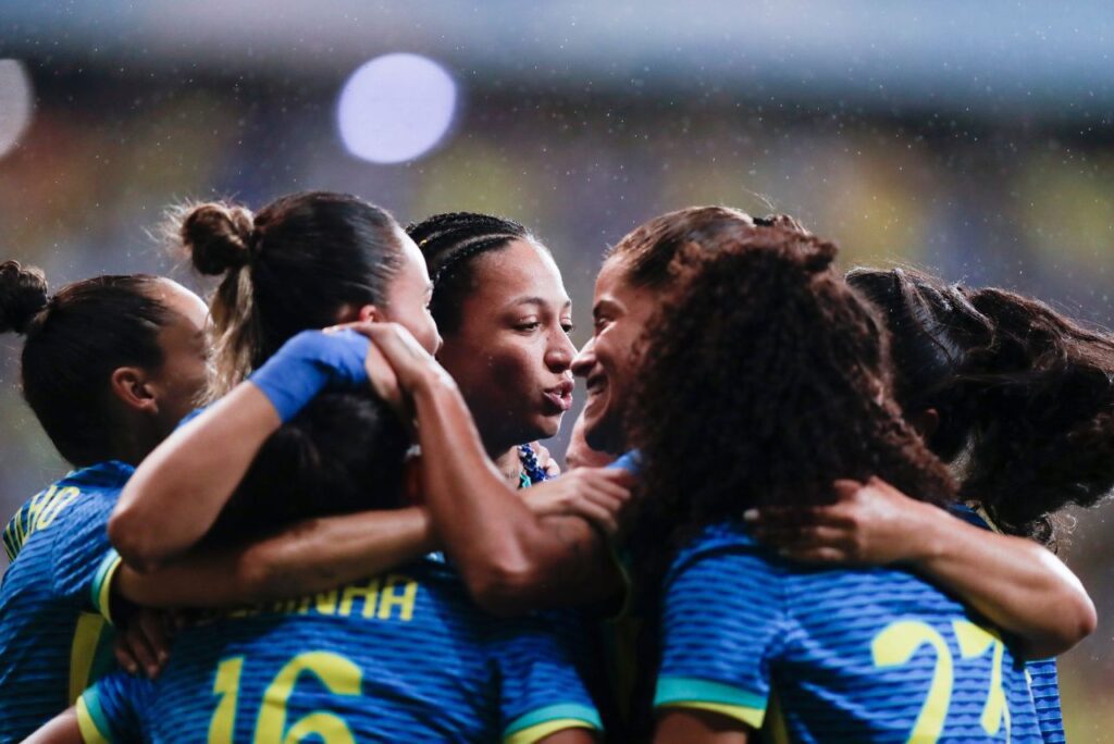 Seleção Feminina atropelou a Jamaica em Salvador