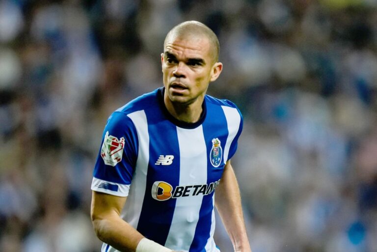 <p>Zagueiro Pepe é ídolo do Porto. Foto: Reprodução/FCP</p>
