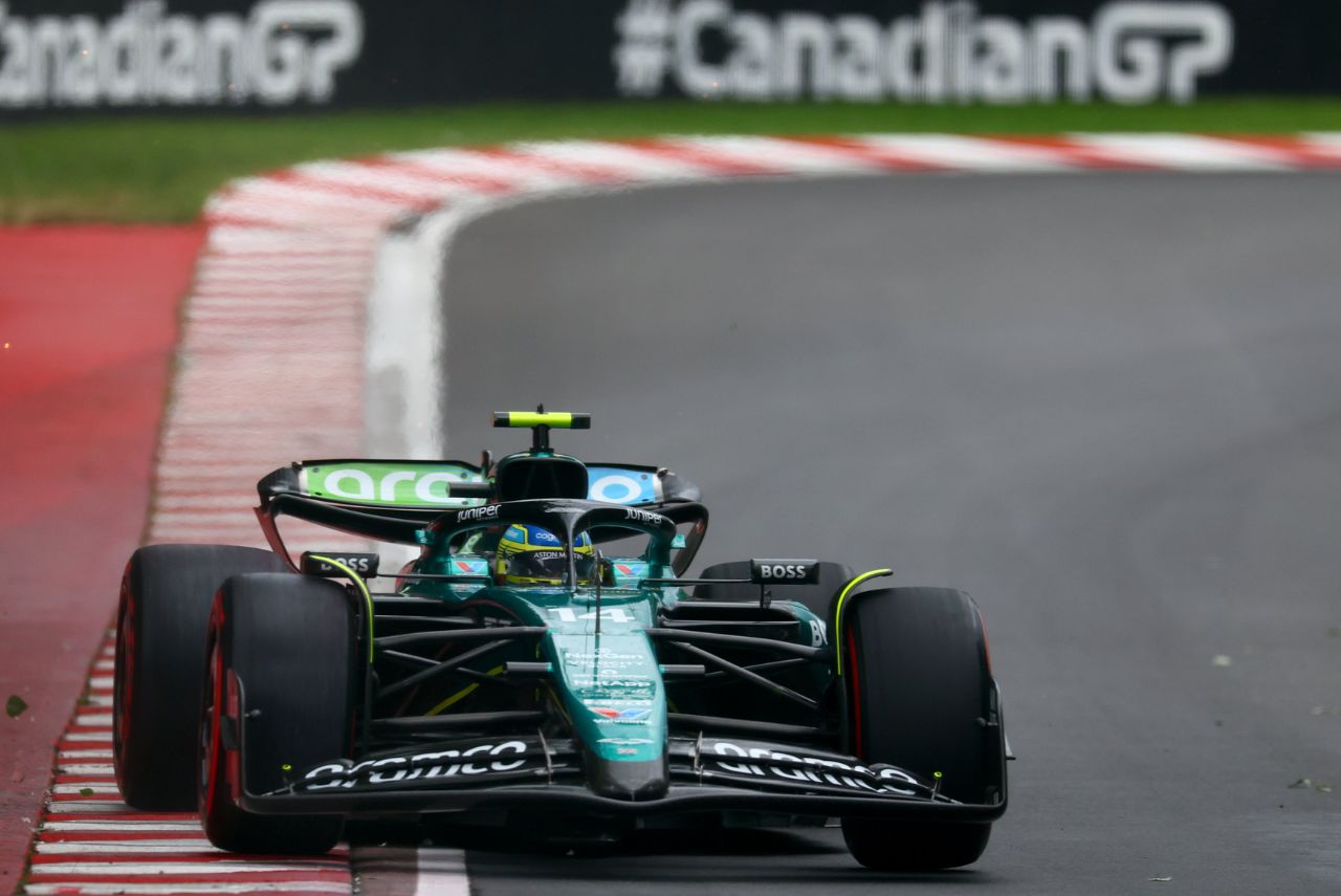 Aston Martins de Fernando Alonso no TL2 do GP do Canadá de Fórmula 1