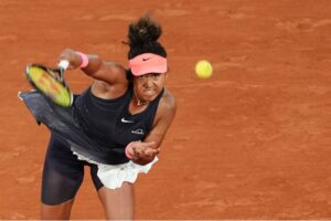 Naomi Osaka venceu Elise Mertens na Holanda (Foto: Dimitar Dilkoff/AFP)