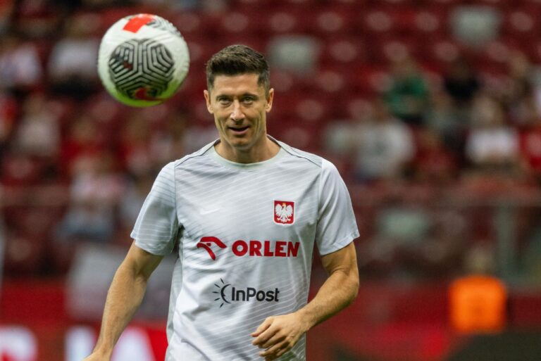 <p>Robert Lewandowski, atacante da Polônia (Foto: Wojtek Radwanski/AFP)</p>
