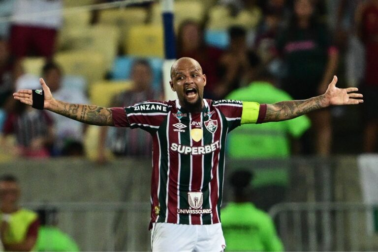 <p>Felipe Melo agrediu assessor do Atlético-GO no último sábado (Foto: Pablo Porciuncula/AFP)</p>
