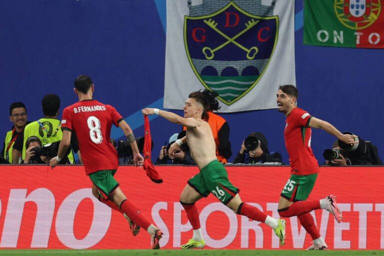 <p>Felipe Conceição marcou o gol da vitória de Portugal. Foto: ADRIAN DENNIS/AFP</p>
