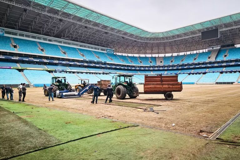 <p>Arena do Grêmio passa por reparos após enchentes (Foto: Emanuel Prestes/Arena do Grêmio)</p>
