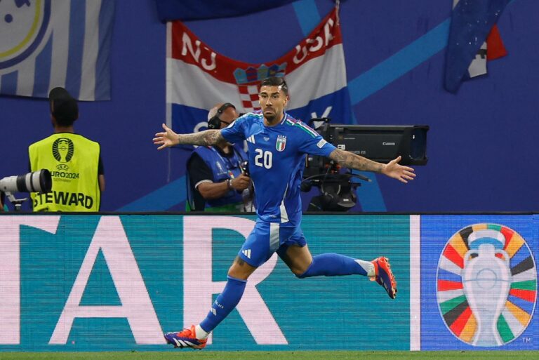<p>Zaccagni fez o gol da classificação da Itália na Eurocopa (Foto: Odd Andersen/AFP)</p>
