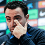 Carlo Ancelotti e Xavi Hernández em coletiva tensa após o jogo Real Madrid x Barcelona.