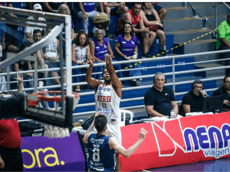 <p>Franca atropela São José e estende invencibilidade para 30 jogos no NBB. -Foto: Globo Esporte</p>
