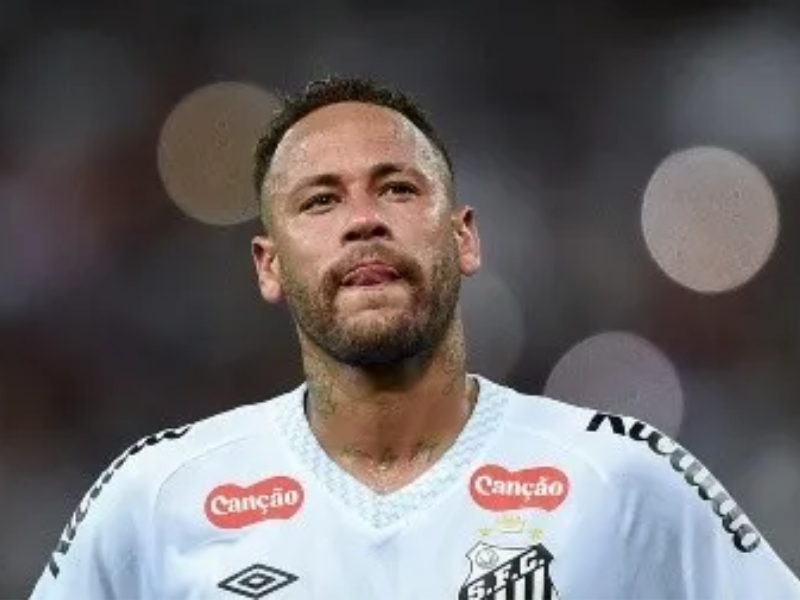 Neymar lidera ranking de desfalques no futebol mundial por lesão